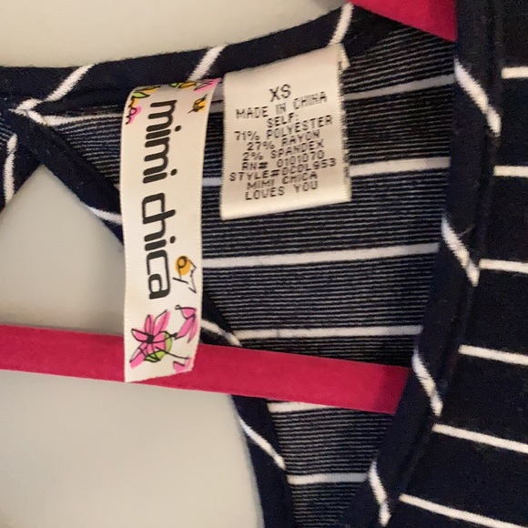 XS Dress 🦋 - Picture 4 of 7